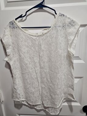 STYLUS White Floral Lace Short Sleeve Blouse